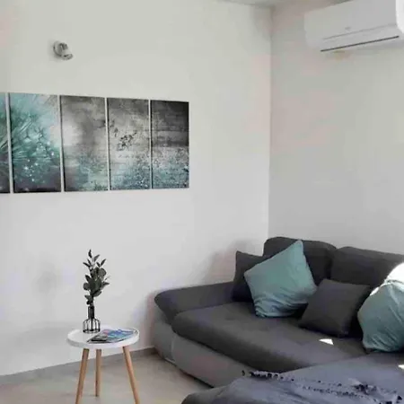 Feriehus Lp Komfort Meets Elegance Vrsi